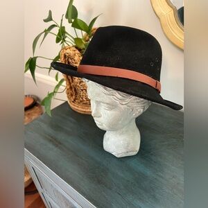 Country Gentleman Lite Felt 100% Wool water repellent